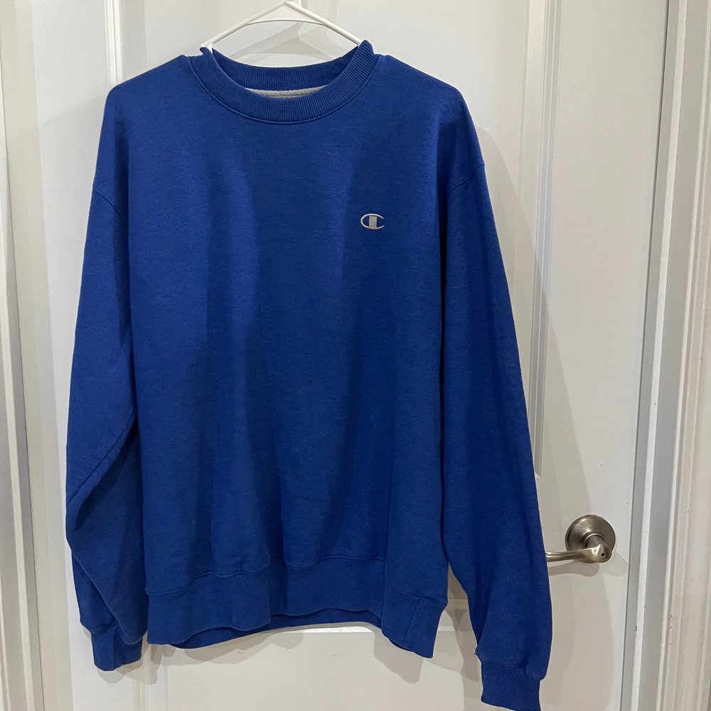 Champion Eco Authentic Mens Blue Crewneck Sweatshirt Large Embroidered Logo